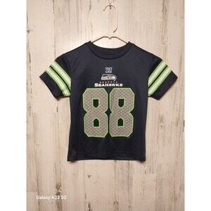 Seattle Seahawks NFL Team Apparel Graham #88 Size Youth Medium 5/6